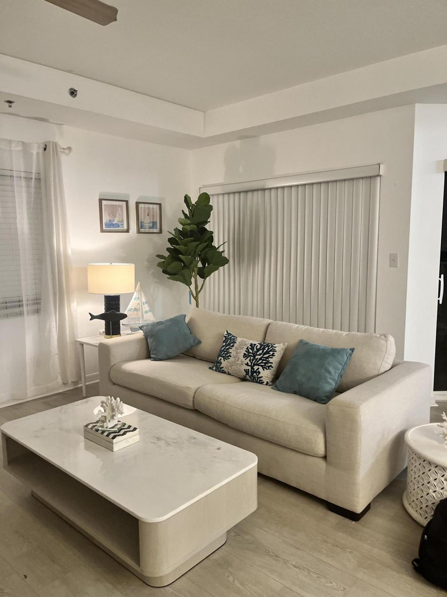 3 Bedroom 2 Bath Oceanwalk Condo With Estuary Views New Smyrna Beach Esterno foto