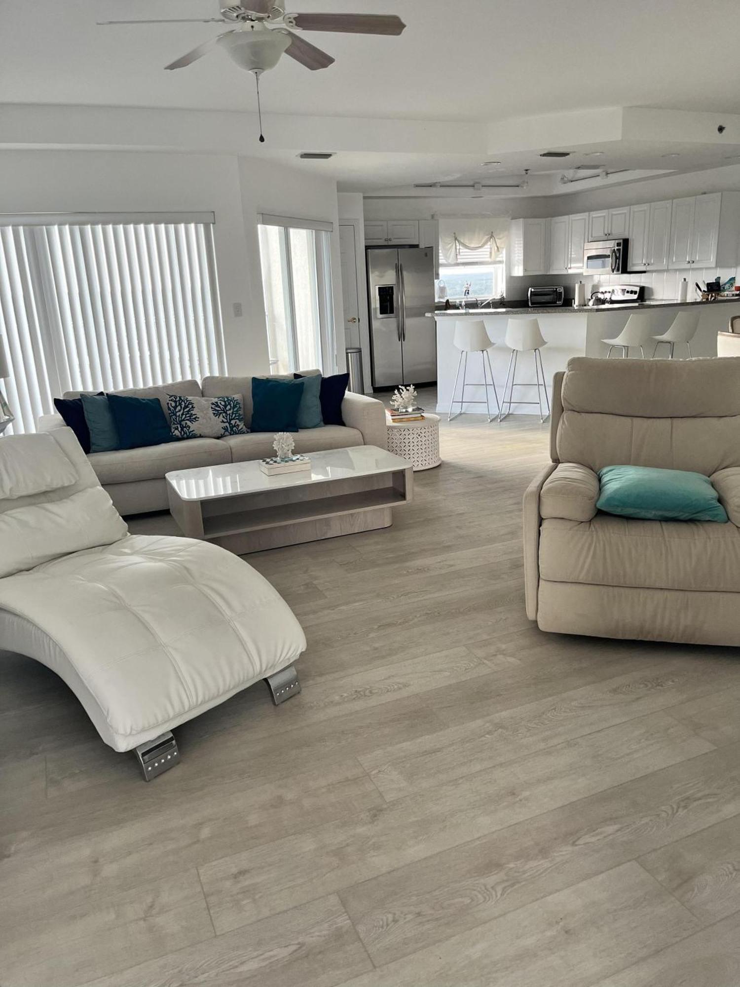 3 Bedroom 2 Bath Oceanwalk Condo With Estuary Views New Smyrna Beach Esterno foto
